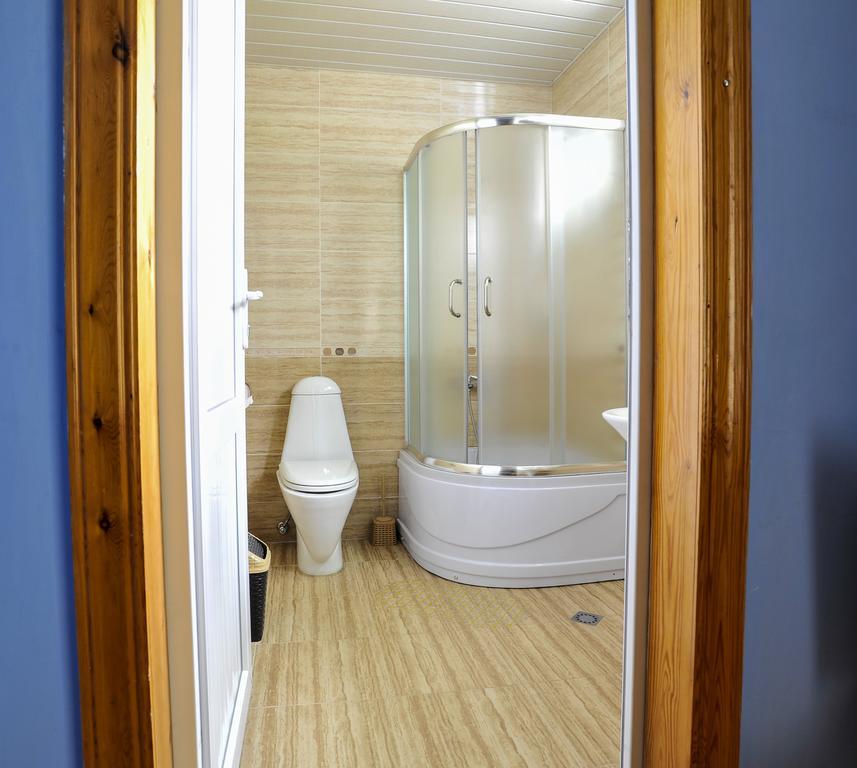 Guest House Green House Zugdidi Bagian luar foto